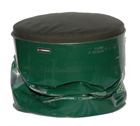 Barrel - Olie vat Geplet kleur groen met kussen bureaustoelen MKB