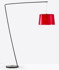 EL 001 staande lamp met brede kunststof kap. Bureaustoelen MKB