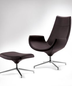 Beetle gestofferde fauteuil met voetenbank met hoge rug, stof eco leer. Bureaustoelen MKB