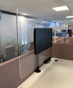 Plexi scherm tbv monitor. . Bureaustoelen MKB