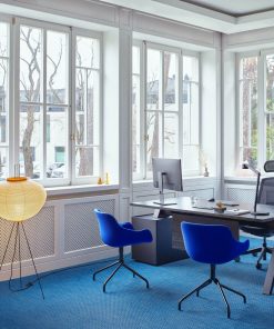 Viga Executive Desk Dark Oak sideboard rechts Baltic Chair