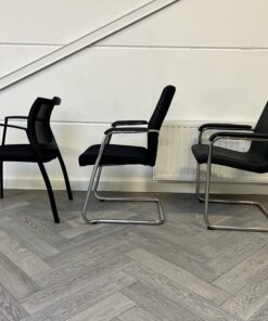 3 x vergaderstoel - Showroom modellen.